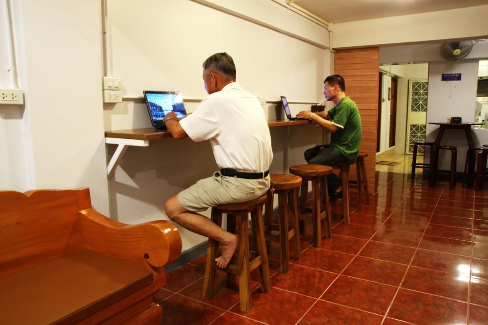 Great Chiangmai Hostel Чиангмай Экстерьер фото